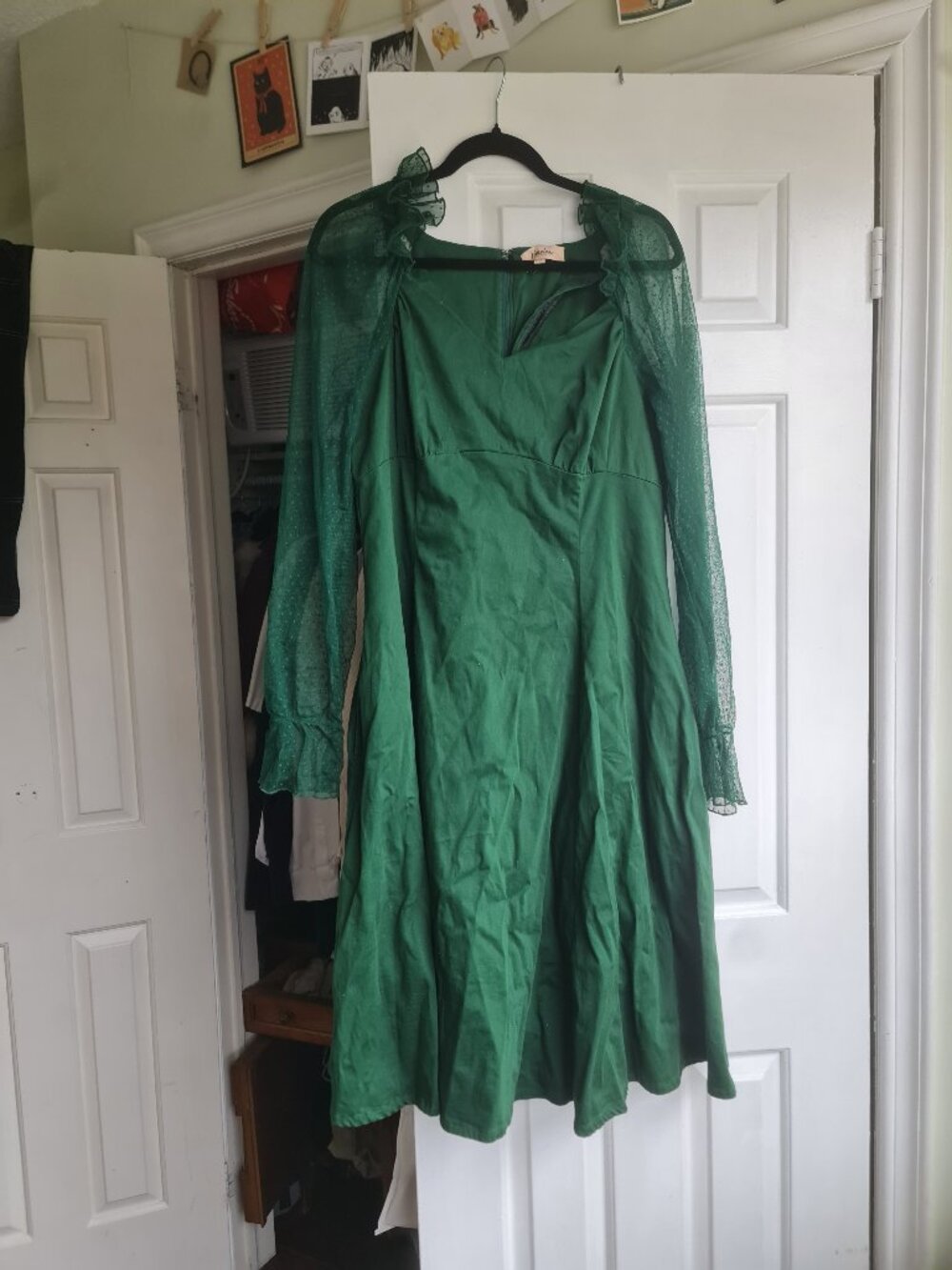 PLUS SIZED Vintage Style Timeless London green Dress